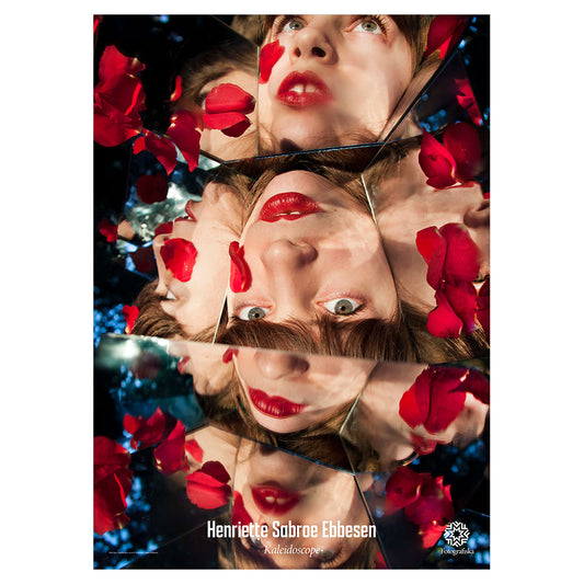 Red Lips Poster | Henriette Sabroe Ebbesen | Fotografiska Posters