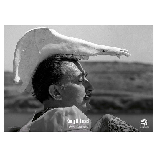 Salvador Dali, with an imperial jaw bone Poster | Kary H. Lasch | Fotografiska Shop