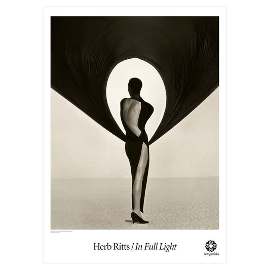 Herb Ritts - "Versace Dress" | Fotografiska Posters
